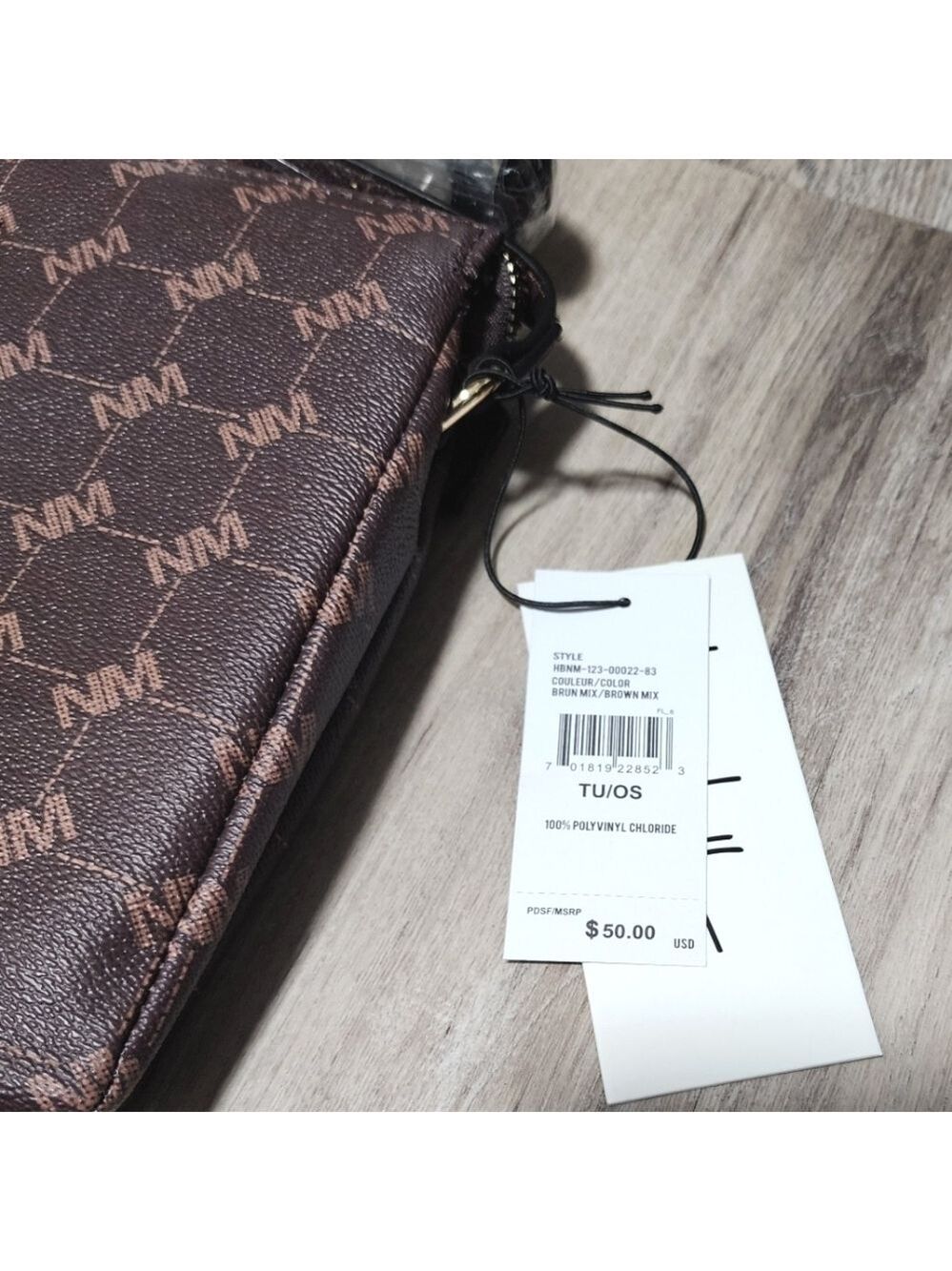 Nicole Miller Crossbody Bag with a Matching Earbud Pouch - New With Tags - Picture 4 of 6